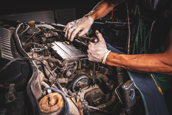 ロサンゼルス・高品質サービスを提供する自動車修理工場